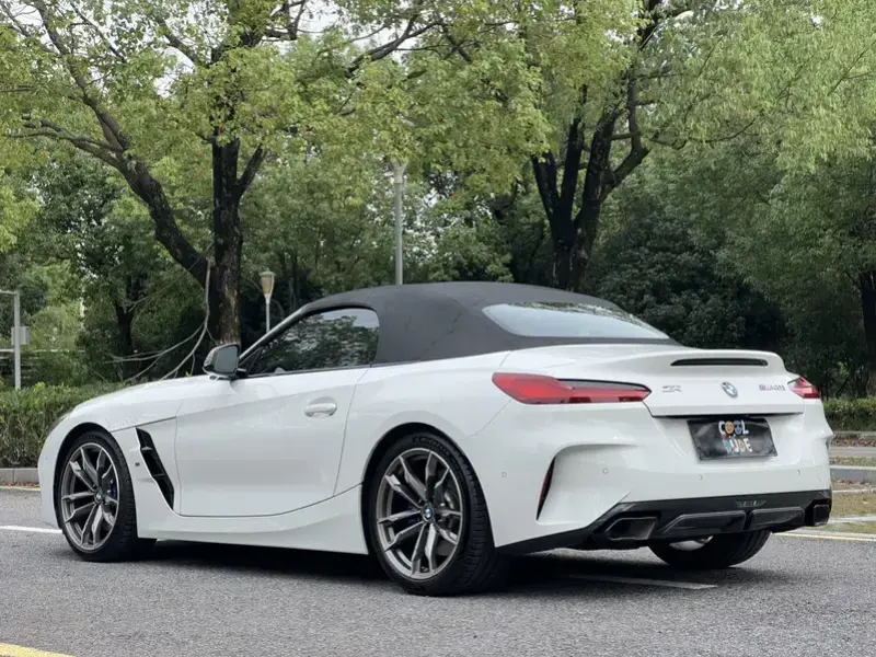 2022 BMW Z4 M40i с пробегом 30 000 км