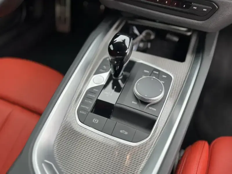 2022 BMW Z4 M40i с пробегом 30 000 км