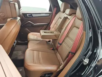 2022 Porsche Cayenne с пробегом 51 113 км