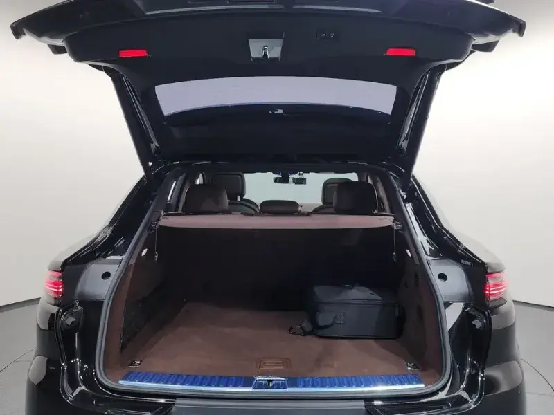 2023 Porsche Cayenne с пробегом 29 109 км