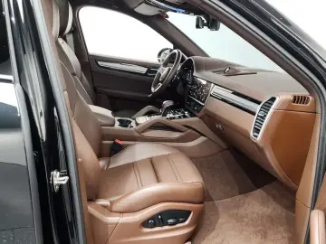 2023 Porsche Cayenne с пробегом 29 109 км