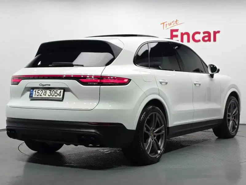2022 Porsche Cayenne с пробегом 37 966 км