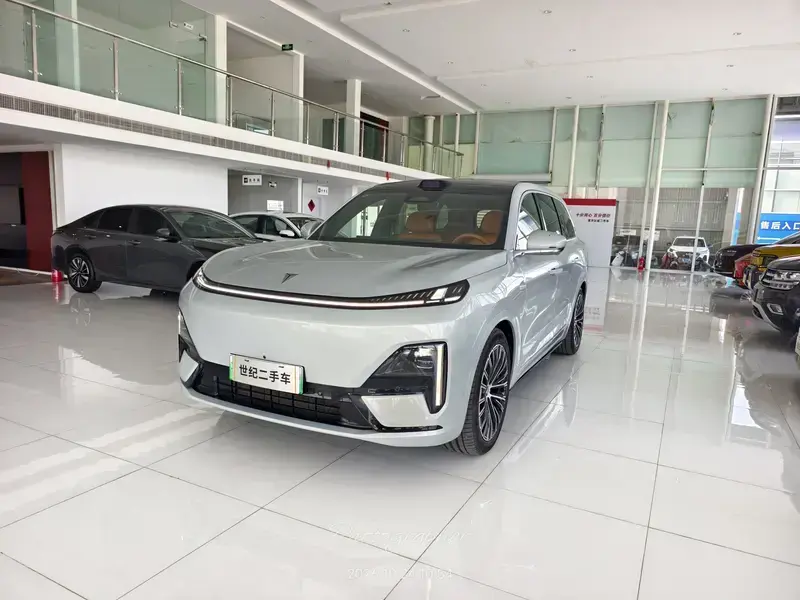 2025 Changan Deep Blue S09 с пробегом 17 000 км