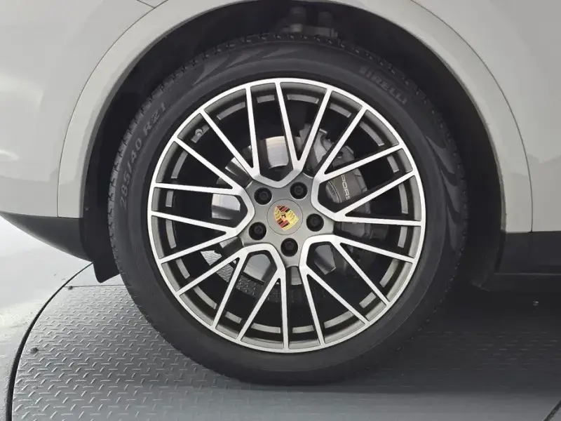 2022 Porsche Cayenne с пробегом 33 928 км