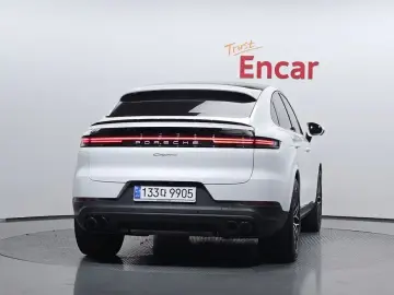 2023 Porsche Cayenne с пробегом 42 940 км