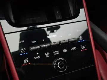 2023 Porsche Cayenne с пробегом 42 940 км