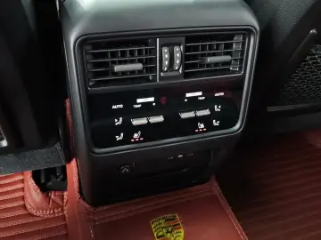 2023 Porsche Cayenne с пробегом 42 940 км