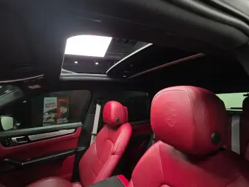2023 Porsche Cayenne с пробегом 56 544 км