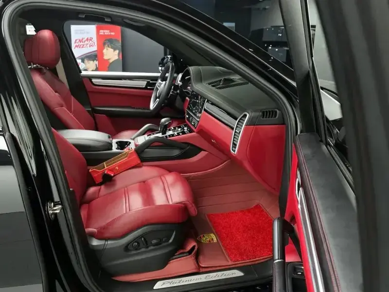 2023 Porsche Cayenne с пробегом 56 544 км