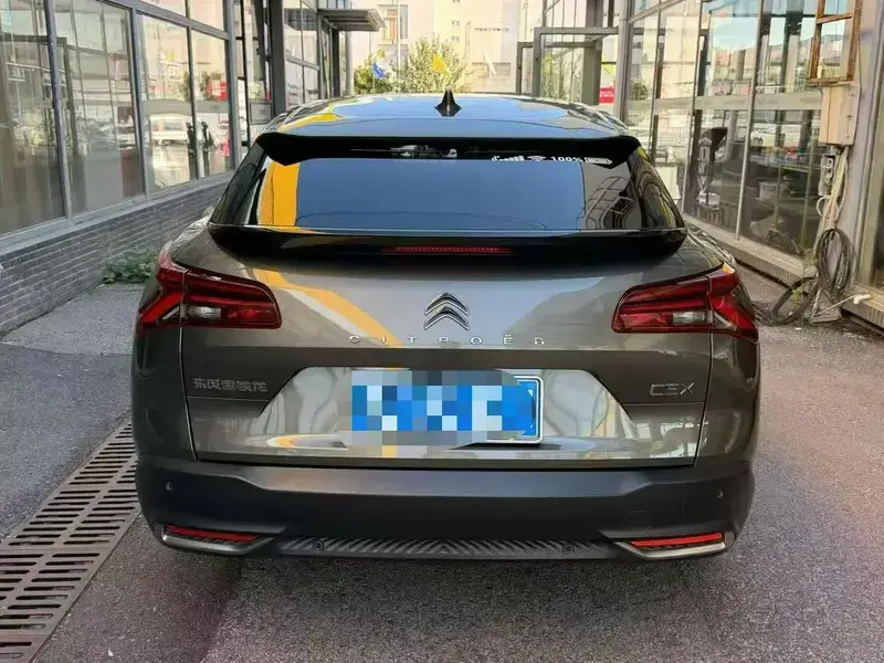 2022 Citroen Versailles C5 X с пробегом 60 000 км