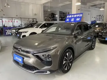 2024 Citroen Versailles C5 X с пробегом 37 000 км