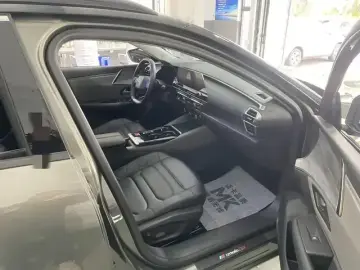 2024 Citroen Versailles C5 X с пробегом 37 000 км