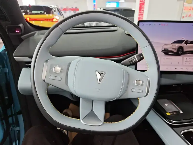 2024 Changan Shenlan S05 с пробегом 13 800 км
