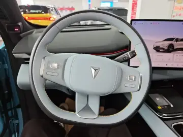 2024 Changan Shenlan S05 с пробегом 13 800 км
