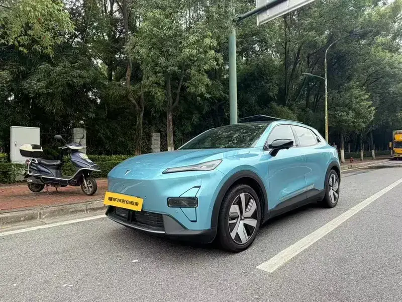 2024 Changan Shenlan S05 с пробегом 29 000 км