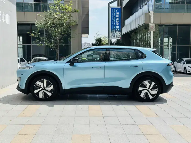 2024 Changan Shenlan S05 с пробегом 16 200 км