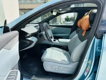 2024 Changan Shenlan S05 с пробегом 16 200 км
