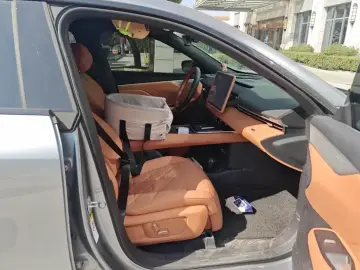 2024 Changan Shenlan S05 с пробегом 7 000 км