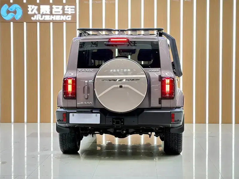 2023 Crossboundary Auto Co-created Tank 300 с пробегом 59 000 км