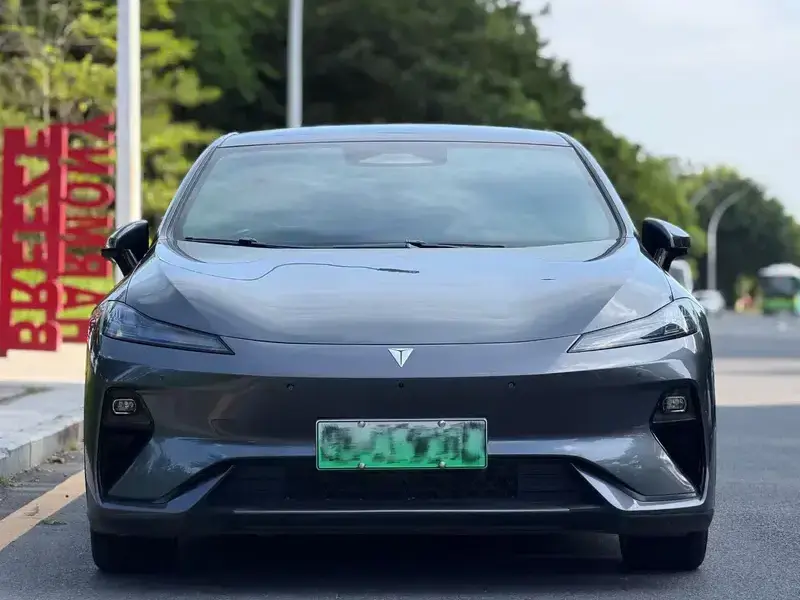 2025 Changan Shenlan L07 с пробегом 37 000 км
