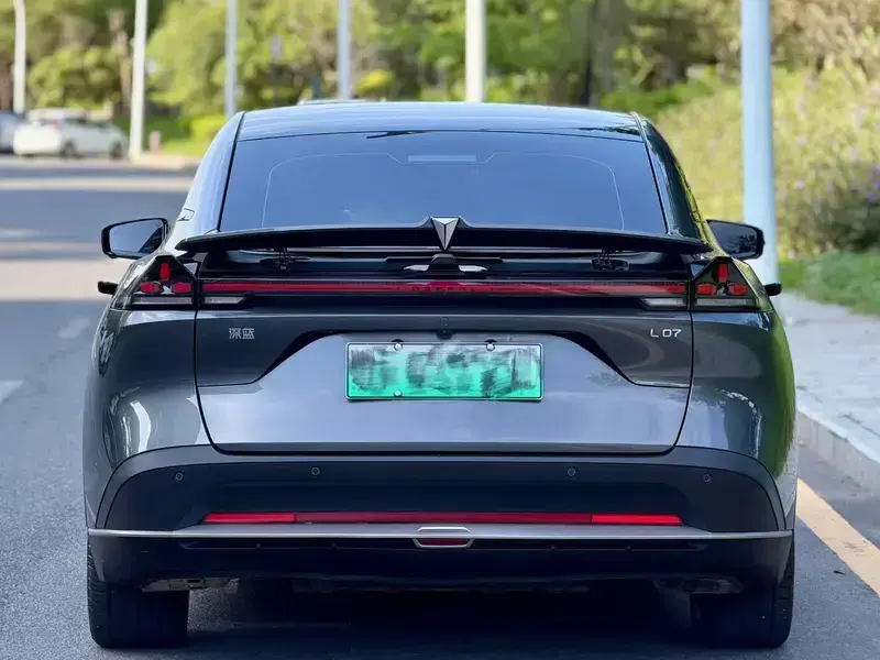 2025 Changan Shenlan L07 с пробегом 37 000 км