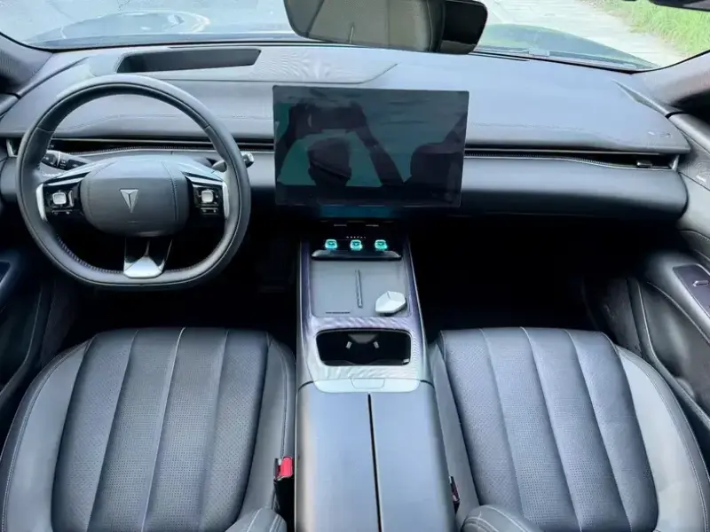 2025 Changan Shenlan L07 с пробегом 37 000 км