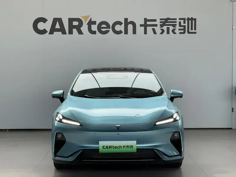 2024 Changan Shenlan L07 с пробегом 12 000 км