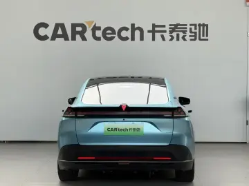2024 Changan Shenlan L07 с пробегом 12 000 км