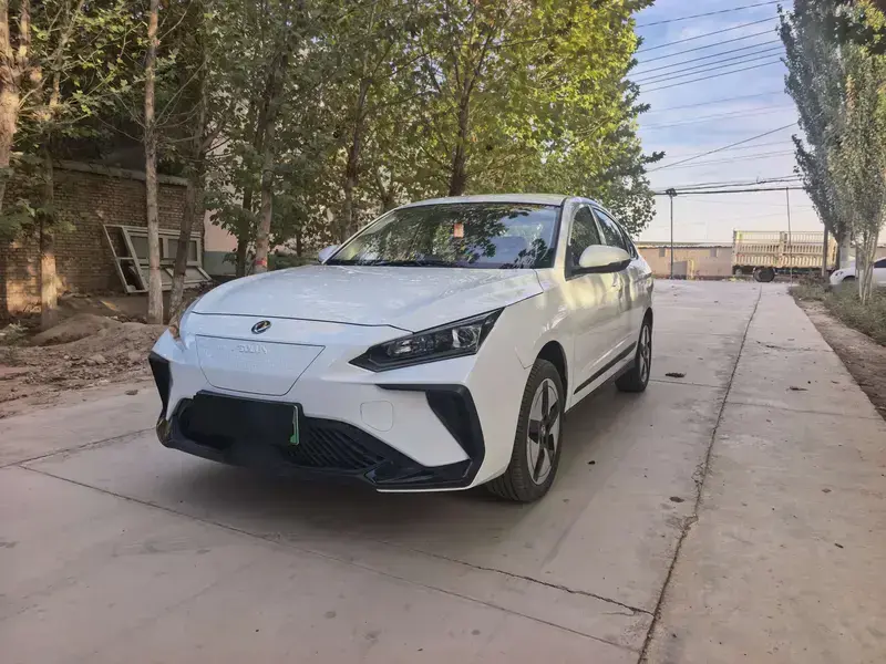 2023 Dongfeng Dongfeng Fengshen E70 с пробегом 400 км