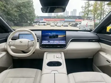 2026 Yipai eπ008 с пробегом 24 000 км