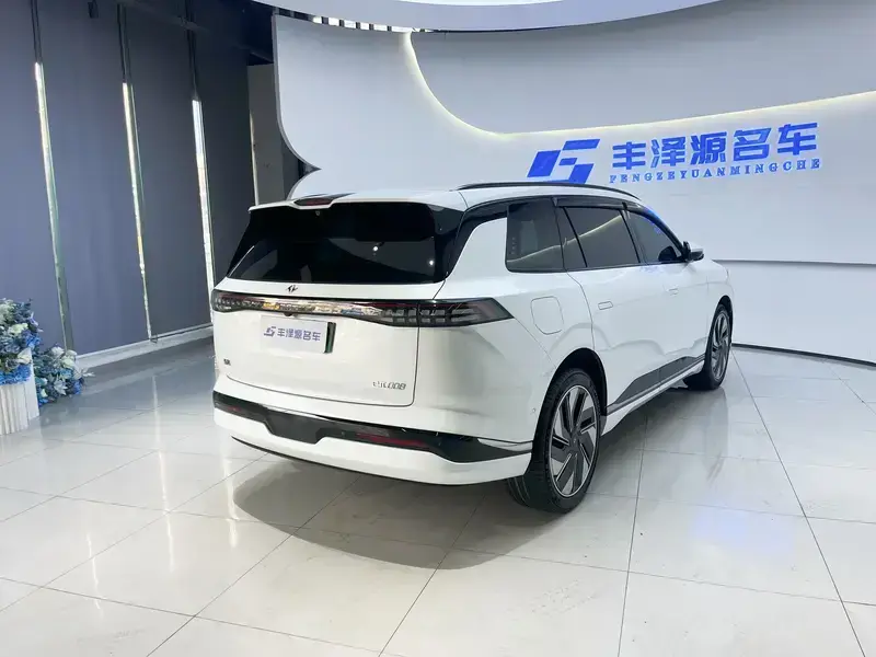 2025 Yipai eπ008 с пробегом 11 300 км