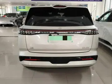 2024 Yipai eπ008 с пробегом 20 000 км
