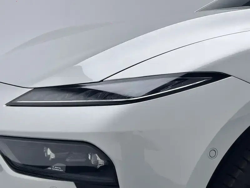 2025 Yipai eπ007 с пробегом 13 600 км