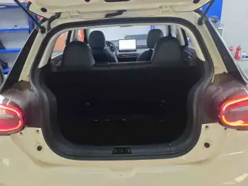 2024 Yipai Nano 01 с пробегом 14 600 км