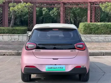 2024 Yipai Nano 01 с пробегом 8 000 км