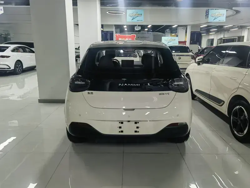 2024 Yipai Nano 01 с пробегом 19 700 км