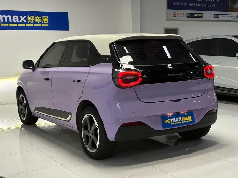 2024 Yipai Nano 01 с пробегом 18 000 км