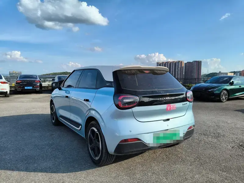2024 Yipai Nano 01 с пробегом 28 000 км