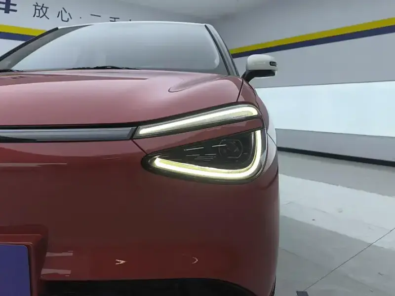 2024 Yipai Nano 01 с пробегом 12 000 км