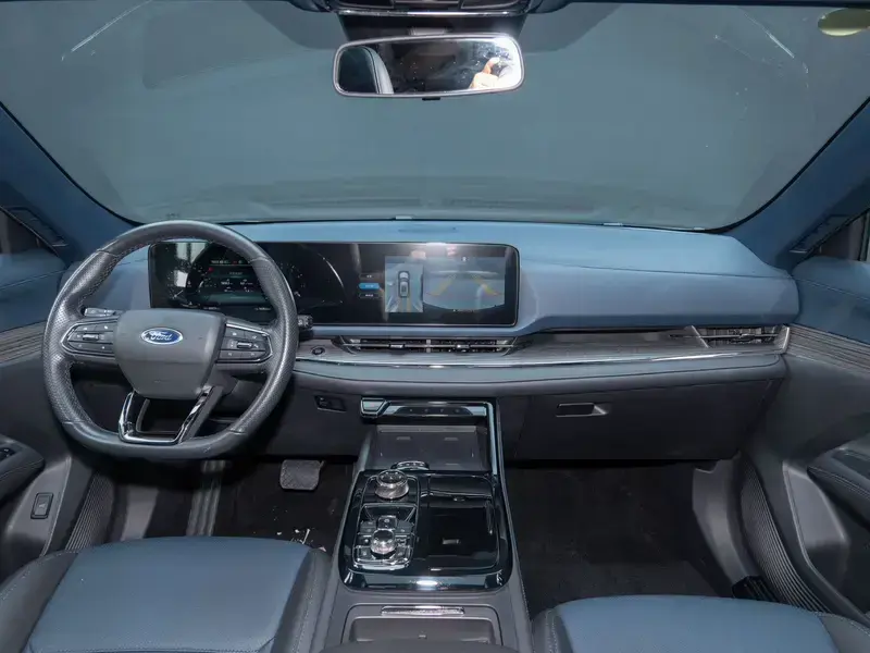 2022 Ford Lingrui с пробегом 30 000 км