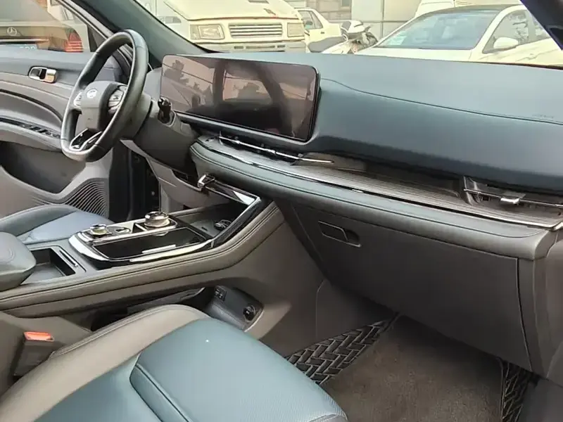 2023 Ford Equator Sport с пробегом 121 000 км