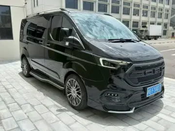 2023 Ford Tourneo с пробегом 19 000 км