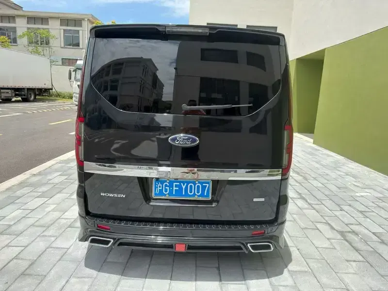 2023 Ford Tourneo с пробегом 19 000 км