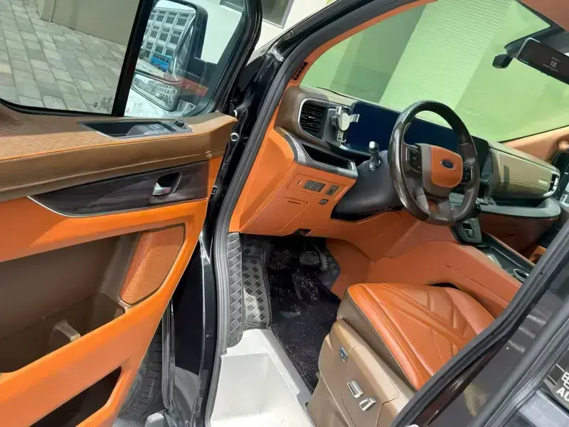 2023 Ford Tourneo с пробегом 19 000 км