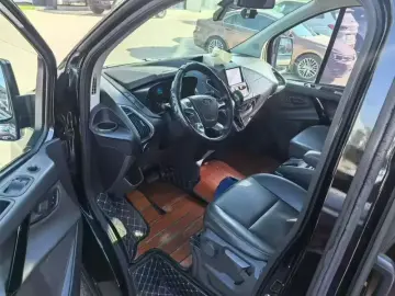 2020 Ford Tourneo с пробегом 73 000 км