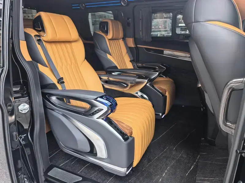 2024 Ford Tourneo с пробегом 20 000 км