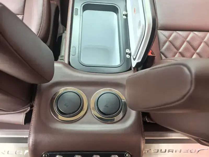 2020 Ford Tourneo с пробегом 108 000 км