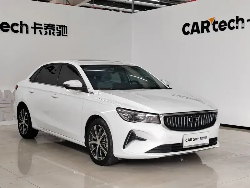 2023 Geely Classic Emgrand с пробегом 28 000 км