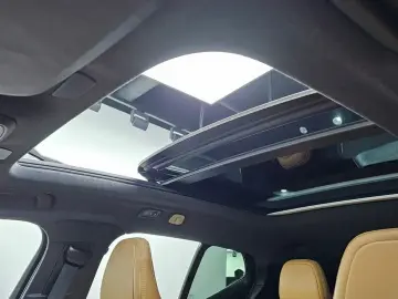 2021 Volvo XC40 с пробегом 140 773 км