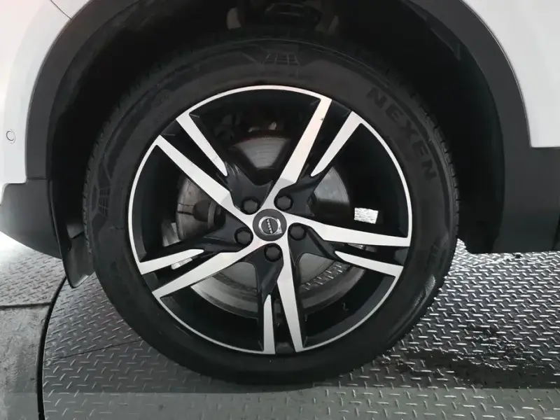 2018 Volvo XC40 с пробегом 144 491 км